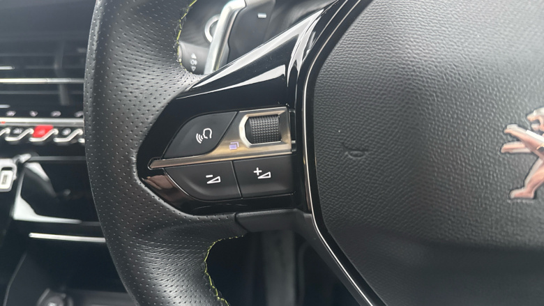 Peugeot 208 1.2 PureTech 100 GT 5dr EAT8 Petrol Hatchback